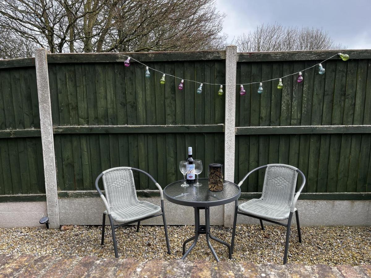 Cosy Village Location - One Bedroom Barn Barmston Exterior foto